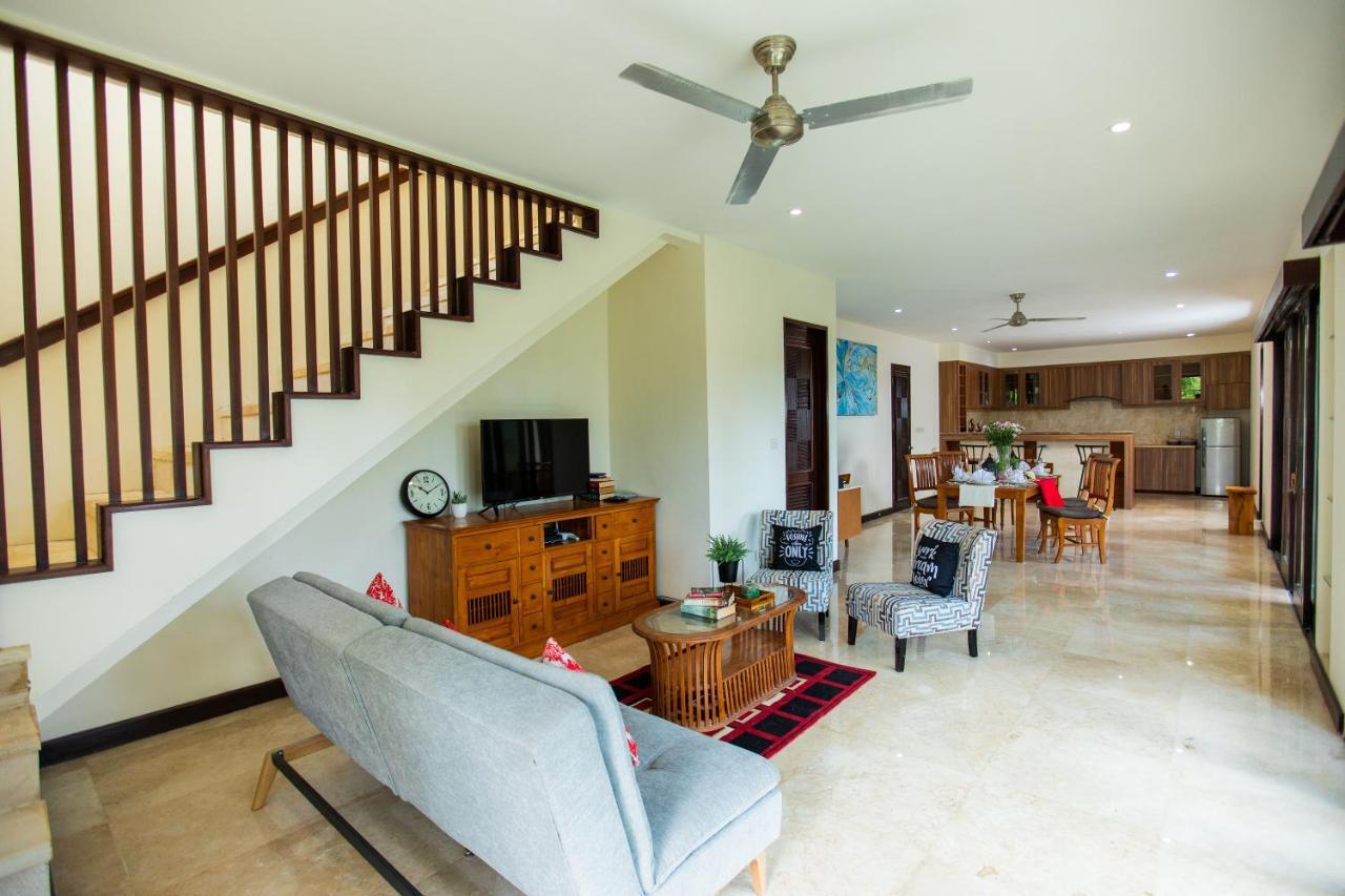 Teras Villa Jimbaran Esterno foto
